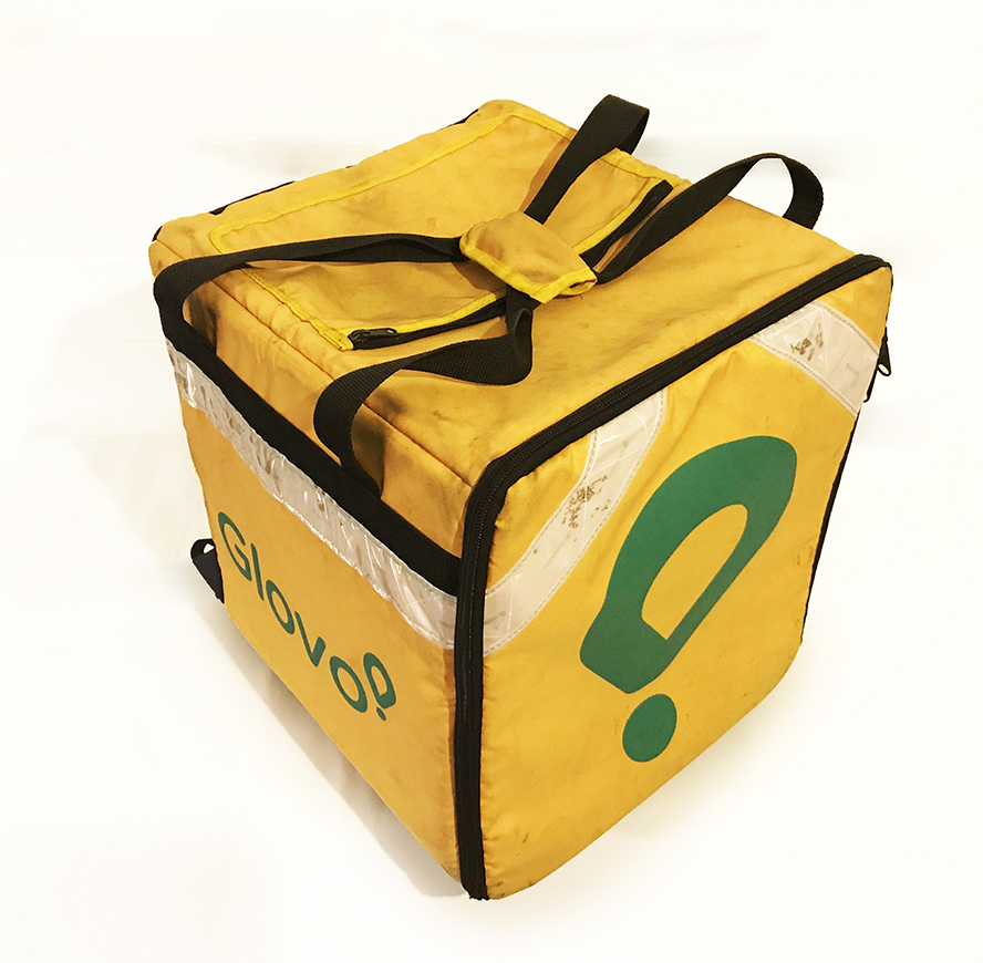 Glovo Upcycled Banners turned into Ecoproducts